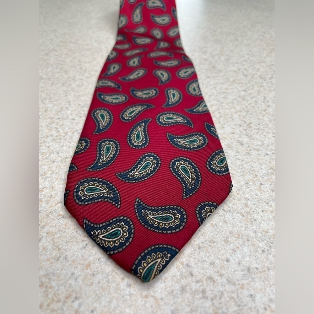 Robert Talbott Jacobson’s Red Paisley Tie Handsewn Silk 58”